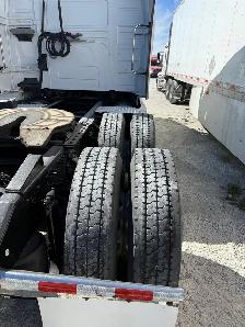 Truck for sale - Photo 4
