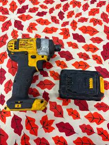 Dewalt driver with battery - dcf885 (44664) - Photo 8