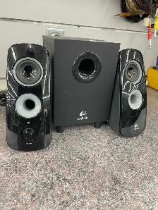Logitech Z323 2.1 Speaker - Photo 2