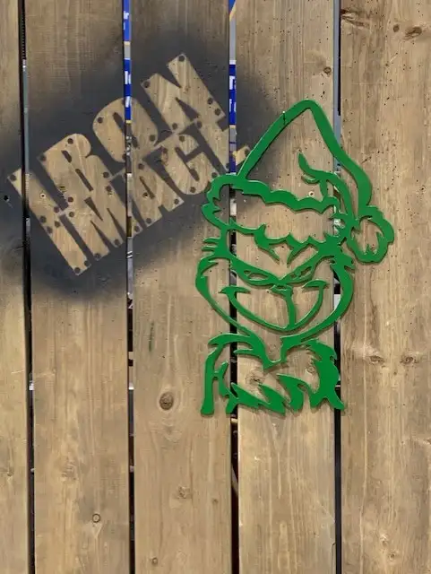 Grinch Metal Art Wall Decor