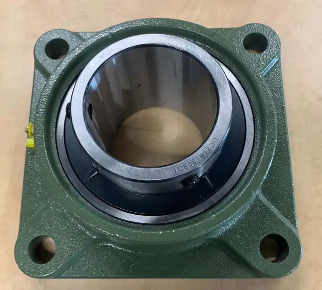 ANGEL  US218-308D1 Bearing Unit Flange UCF218 F218