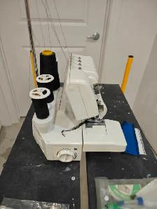 White Speedylock 1634 Serger – Like New - Photo 4