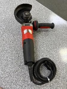 Milwaukee 6117 5" Corded Grinder - Photo 3