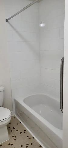 Gorgeous 2 Bedroom on Main Floor with IMMEDIATE OCCUPANCY - Photo 6