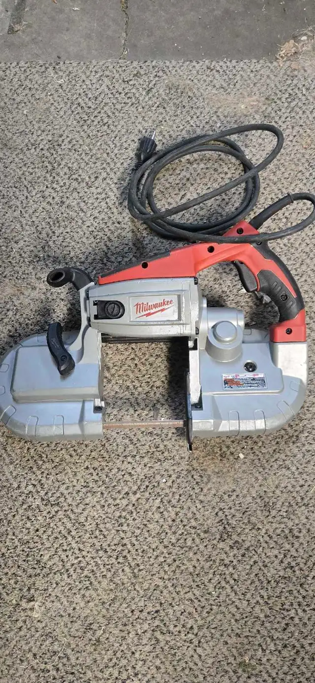 Milwaukee Band Saw