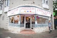 Full-Time Server Wanted - Indilicious (Dundas West)