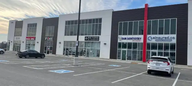 PROFESSIONAL OFFICE SPACE FOR SUBLEASE — MOVE-IN READY!