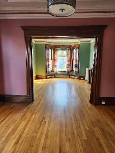 183 Douglas Ave -  Beautiful 1BR Den North, Parking, Laundry - Photo 5