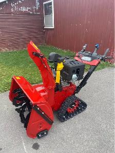 Toro 32' Power TRX HD 1432 OHXE (38891) Commercial Snowblower