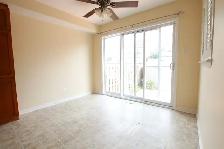 Wonderful 3Bdm/2.5Bth End Unit Townhome, Barrhaven, Jan 1 - Photo 7