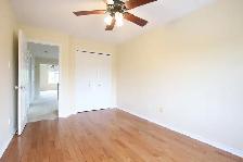 Wonderful 3Bdm/2.5Bth End Unit Townhome, Barrhaven, Jan 1 - Photo 18