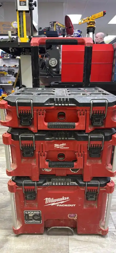 Milwaukee Packout 3piece wheeled tool chest