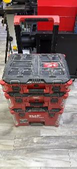 Milwaukee Packout 3piece wheeled tool chest - Photo 2