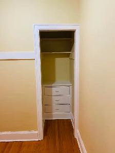 $1019 Historical Basesment Bachelor!w/bonus! - Photo 3