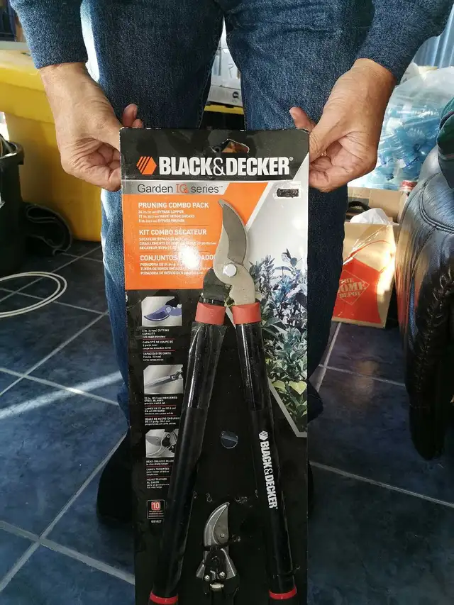New Black and Decker Garden Prunning Combe