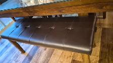 Table & chairs - Photo 2