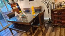 Table & chairs - Photo 4