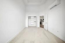 Luxury 1 Bedroom Penthouse at Brickwater Village with A/C - Photo 6