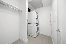Luxury 1 Bedroom Penthouse at Brickwater Village with A/C - Photo 8