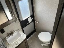 2020 JAYCO JAYFLIGHT 324BDSW, BUNK HOUSE MODEL, SPACIOUS - Photo 19