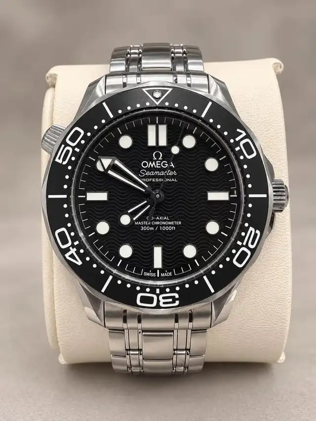 Omega Seamaster 300m- 2025 Full Set