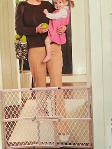 GATE FOR BABY SAFETY - Photo 3