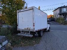 Camion cube gmc Savana 2005 - Photo 3