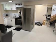 Brand new cute & clean bedroom rental - Photo 6