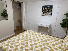 Brand new cute & clean bedroom rental - Photo 8