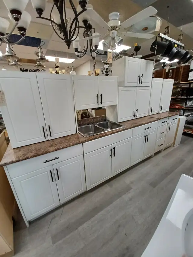 White Kitchen Cabinets