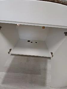White Kitchen Cabinets - Photo 3
