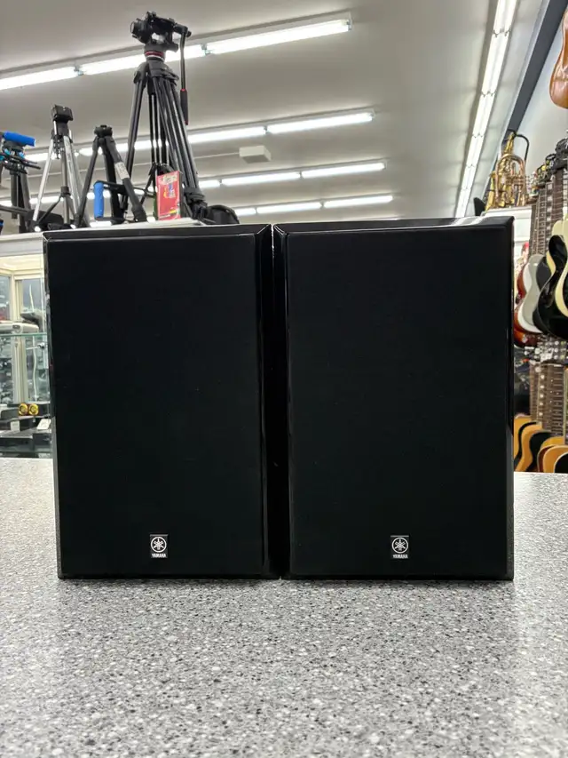 Yamaha NX-E300 Bookshelf Speakers (Pair)