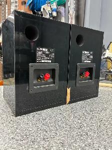 Yamaha NX-E300 Bookshelf Speakers (Pair) - Photo 5