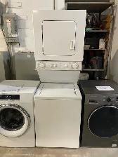 Laveuse sécheuse superposées (stacker) 24'' Whirlpool