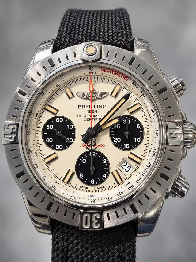 Breitling Chronomat 41 Airborne