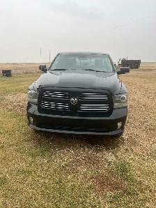 2013 Dodge 1500 4x4 - Photo 2