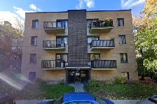 IMMEDIATELY AVAILABLE 2 1/2 apartment metro SNOWDON