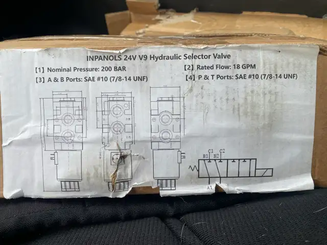 hydraulic selector valve