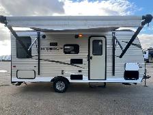 2019 Keystone Hideout 177LHS, COUPLES UNIT, rear Dinette - Photo 8