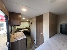 2019 Keystone Hideout 177LHS, COUPLES UNIT, rear Dinette - Photo 30