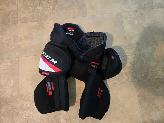 Used CCM jr large Hockey girdle.