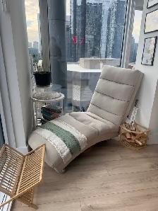 Furnished 28 floor · Pool & Gym WiFi incl · $2,300 - Photo 9
