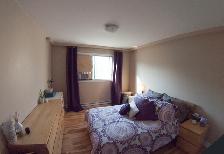 À voir Appartement 4 1/2 logement rénové près métro concorde - Photo 2