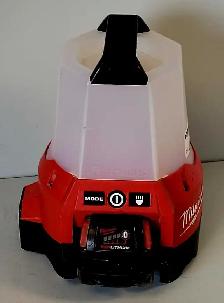 18V Milwaulee Compact Site Lite 2144-20 (3089212)