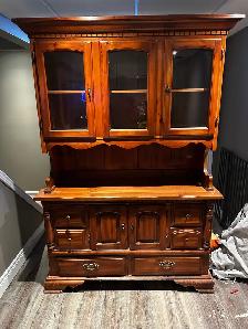 Hutch cabinet for sale - Photo 3