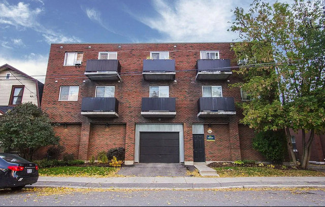 84 Rosemount Ave, #6: 2 Bedroom Apartment (East Ottawa)
