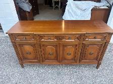 Free delivery used Vintage wooden sideboard - Photo 5