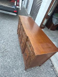Free delivery used Vintage wooden sideboard - Photo 8