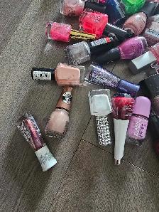 Mixed Brand Nail Polish Lot - Essie, Sally Hansen, Revlon - Photo 7
