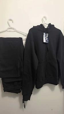 Brand New  Black Tracksuit Set – Hoodie  Stylish & Comfort - Photo 6